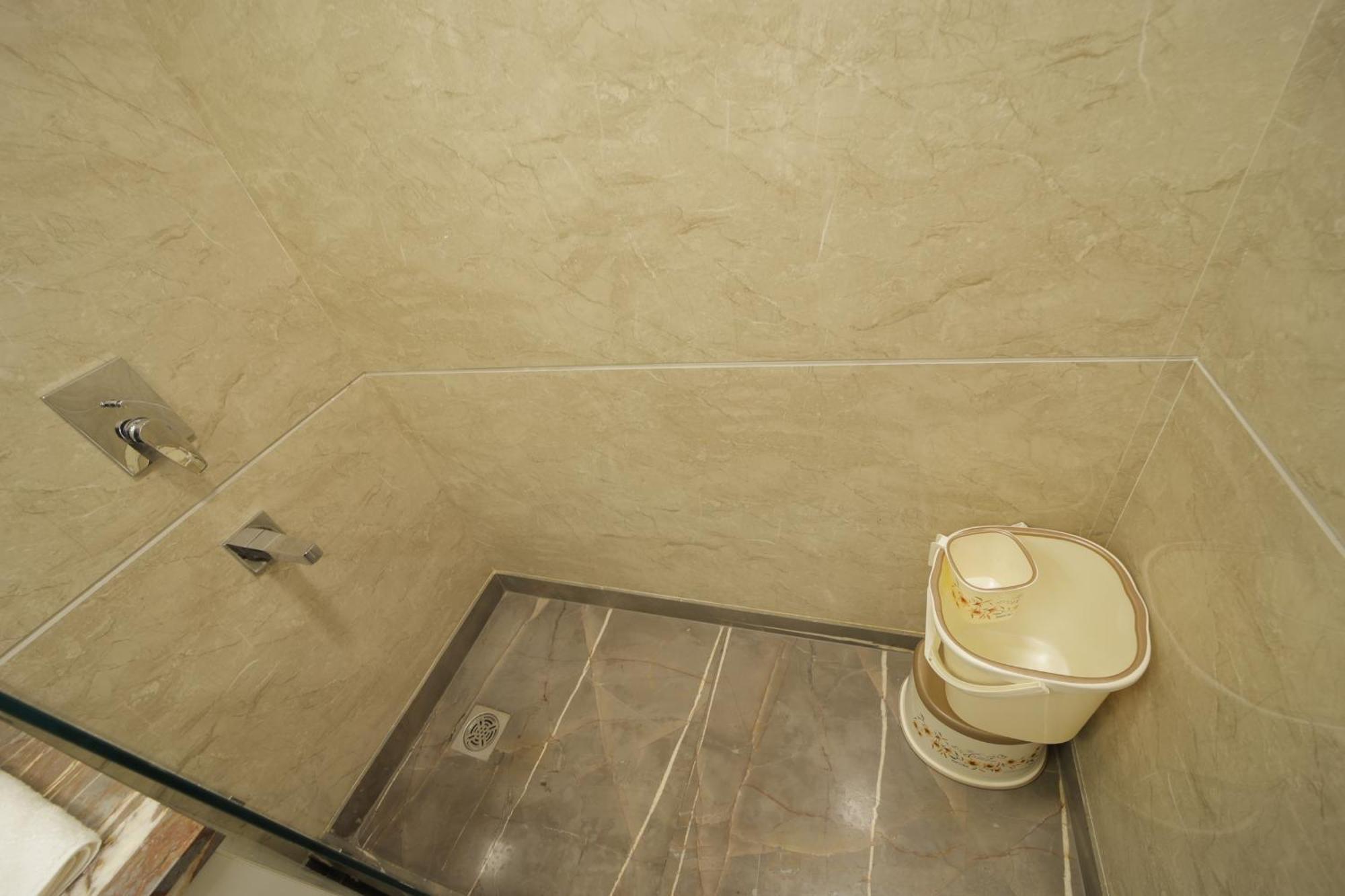 Under My Roof Superio Bed & Breakfast Yeni Delhi Dış mekan fotoğraf