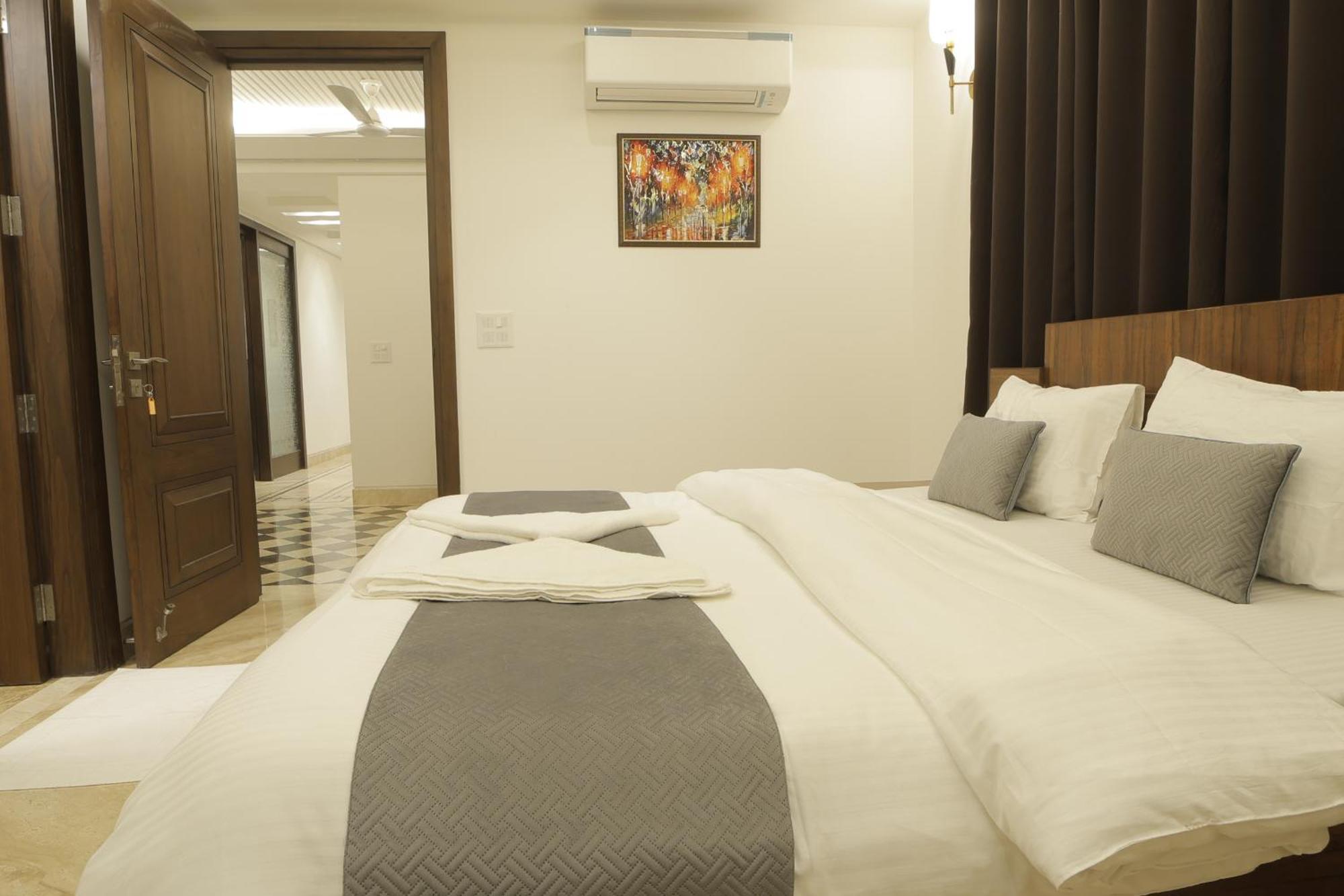 Under My Roof Superio Bed & Breakfast Yeni Delhi Dış mekan fotoğraf
