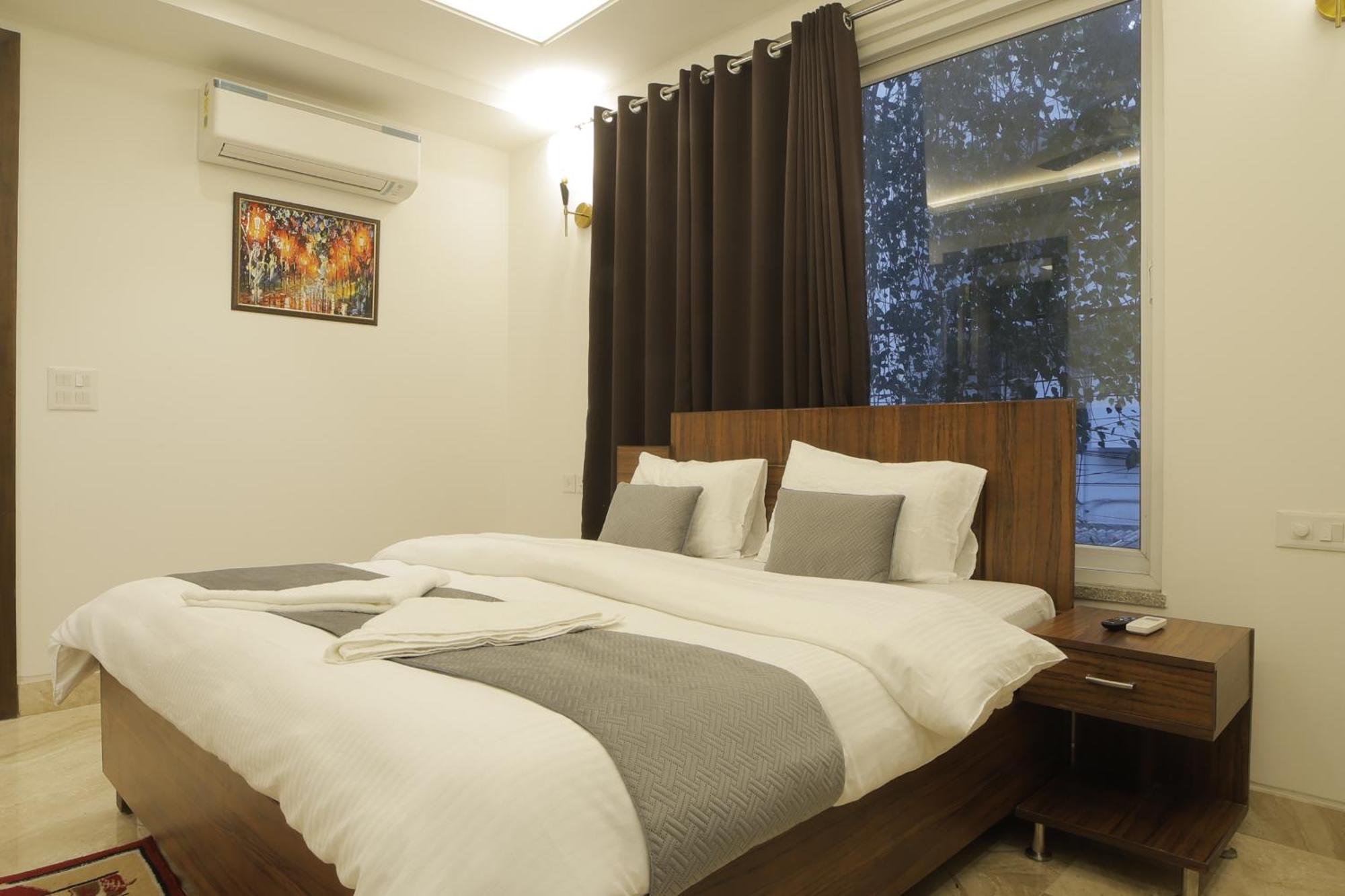 Under My Roof Superio Bed & Breakfast Yeni Delhi Dış mekan fotoğraf