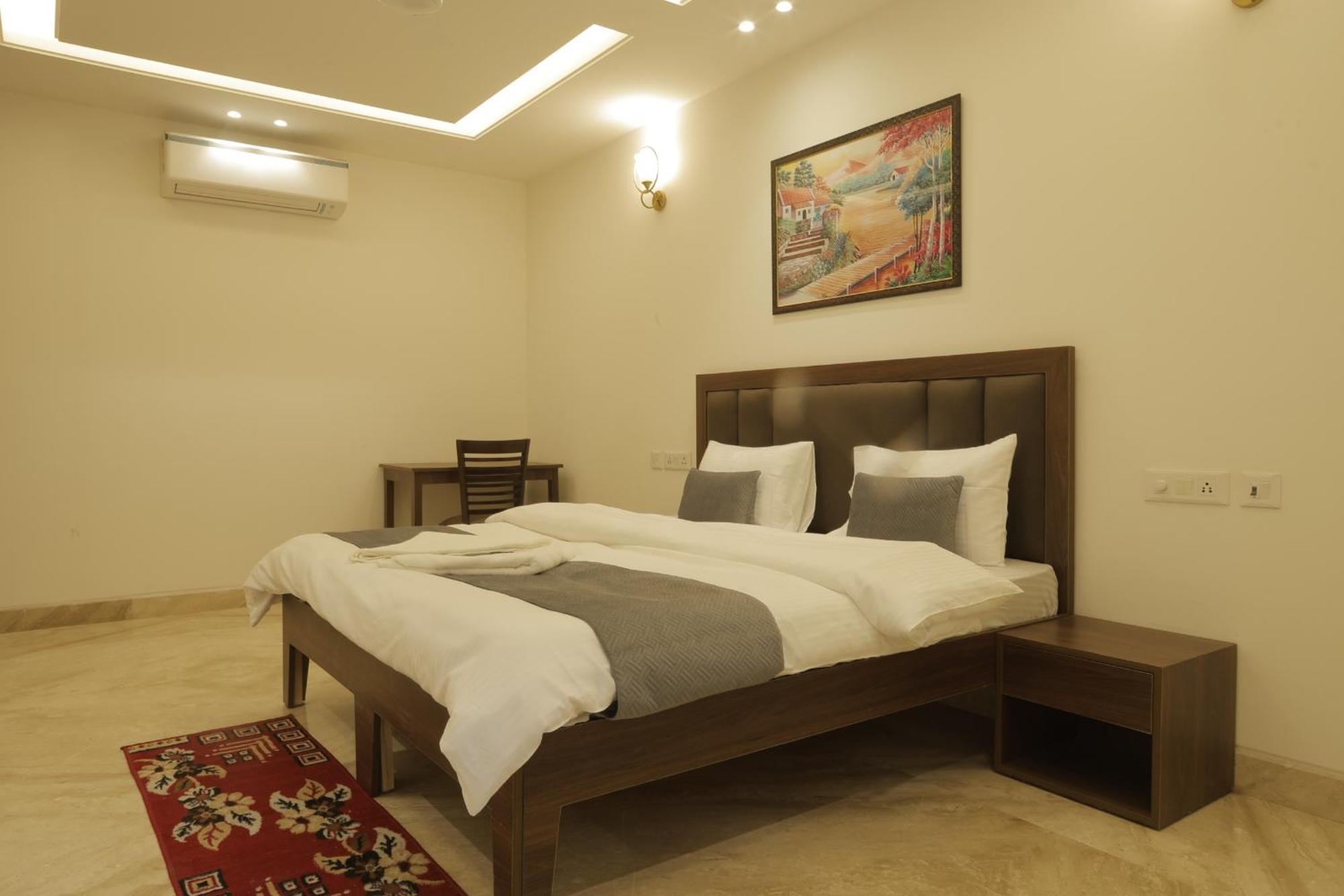 Under My Roof Superio Bed & Breakfast Yeni Delhi Dış mekan fotoğraf