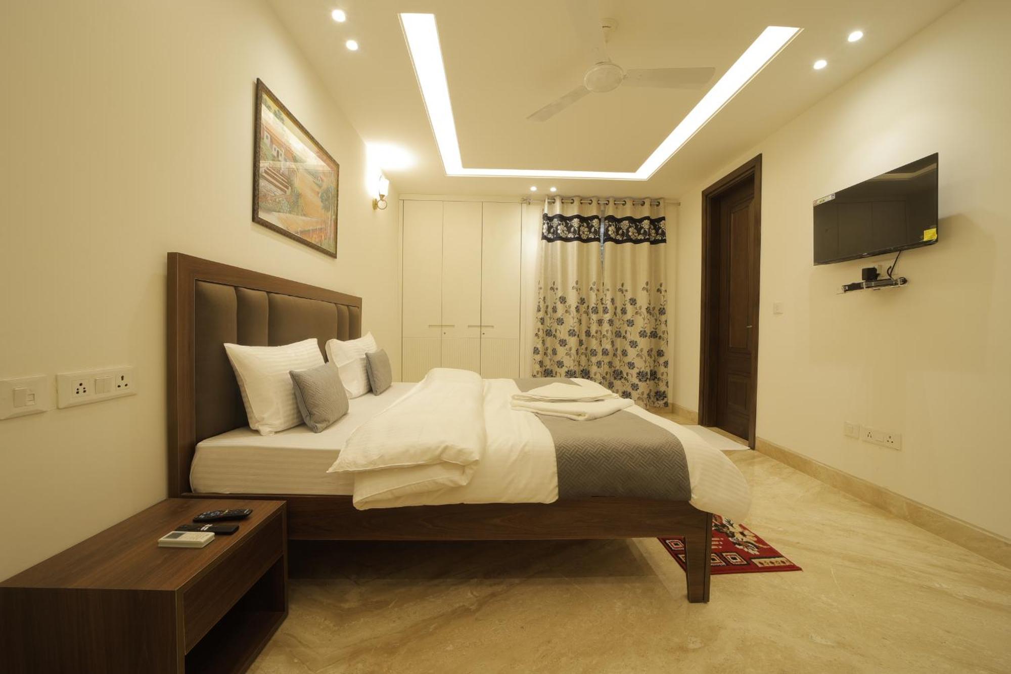 Under My Roof Superio Bed & Breakfast Yeni Delhi Dış mekan fotoğraf